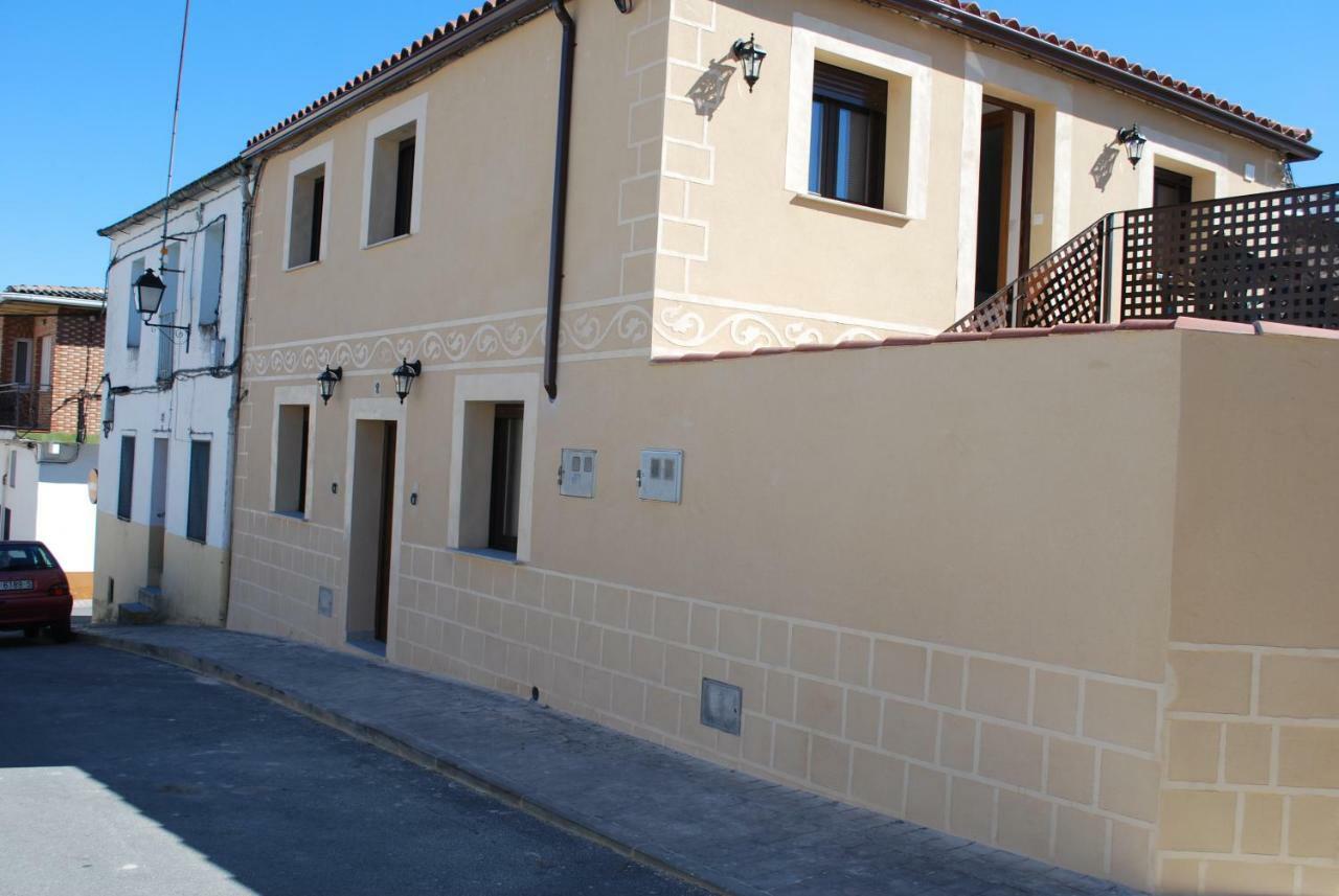 Apartamentos Rurales El Trillo Мальпартида-де-Пласенсия Экстерьер фото