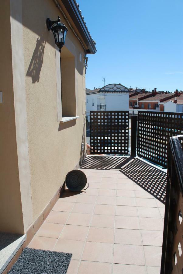 Apartamentos Rurales El Trillo Мальпартида-де-Пласенсия Экстерьер фото